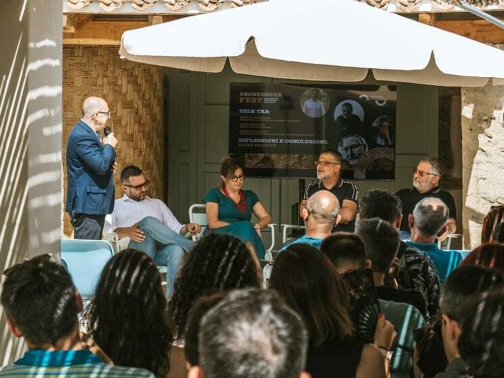 Conferenze, degustazioni e concerti: a San Salvatore di Sinis torna l’ArcheoBeer Fest. Il programma completo