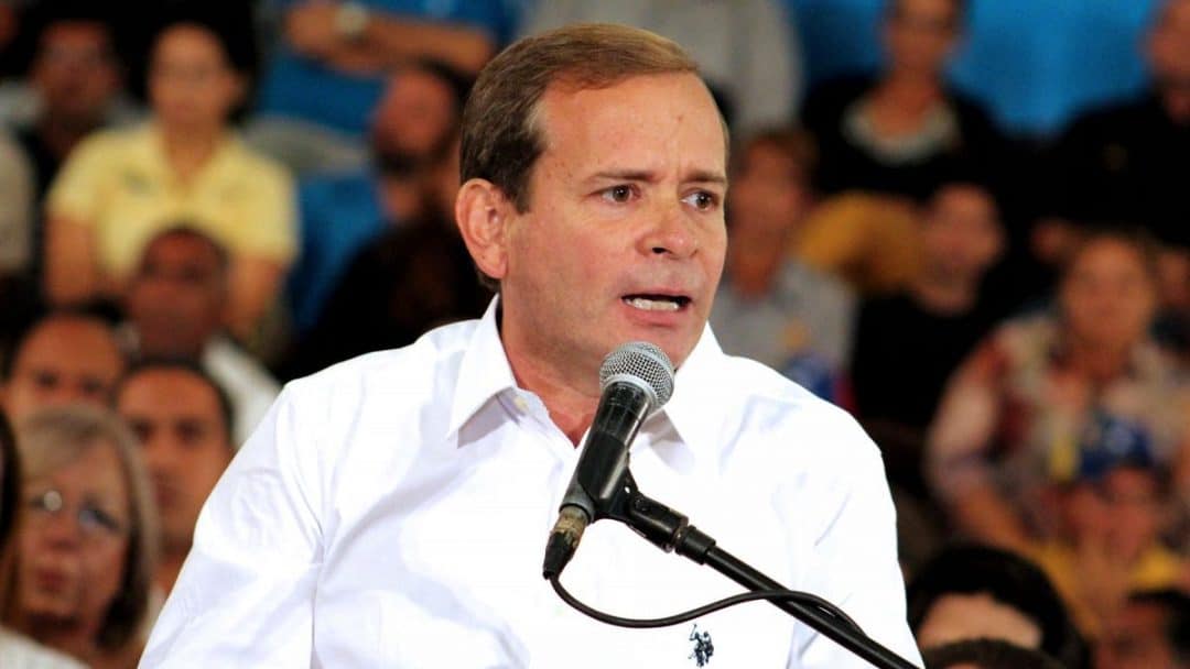Venezuela, Juan Pablo Guanipa agli arresti domiciliari dopo la denuncia di scomparsa
