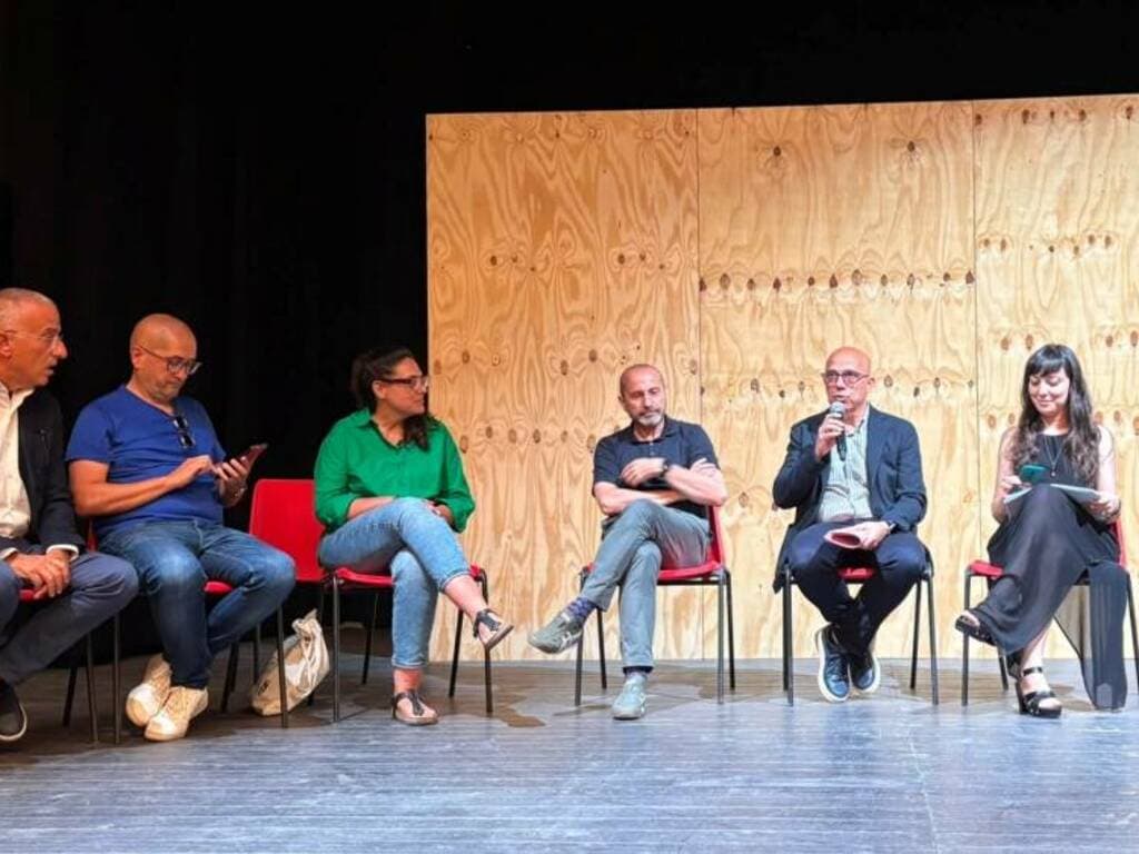 Grandi nomi europei, progetti per le scuole e porte aperte tutto l’anno: nuova gestione per il Teatro Garau – Video